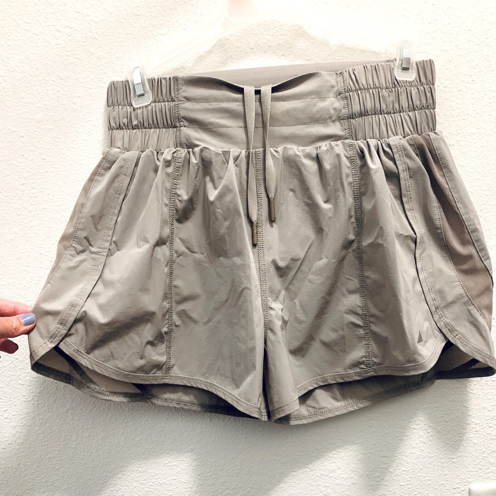 Balance Athletica Breeze Shorts- Small